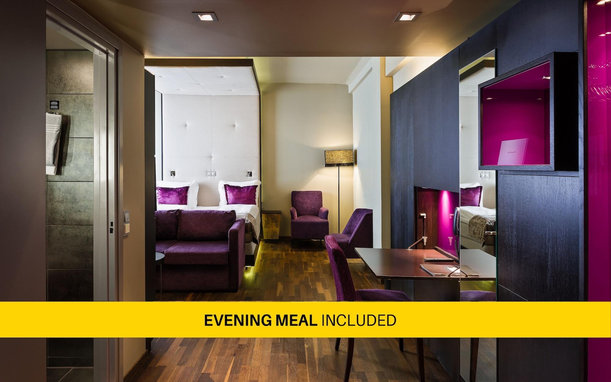Folketeateret Hotell 4*