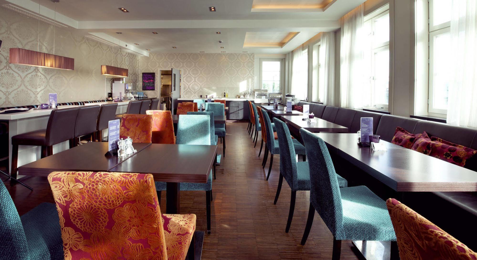 Folketeateret Hotell 4*